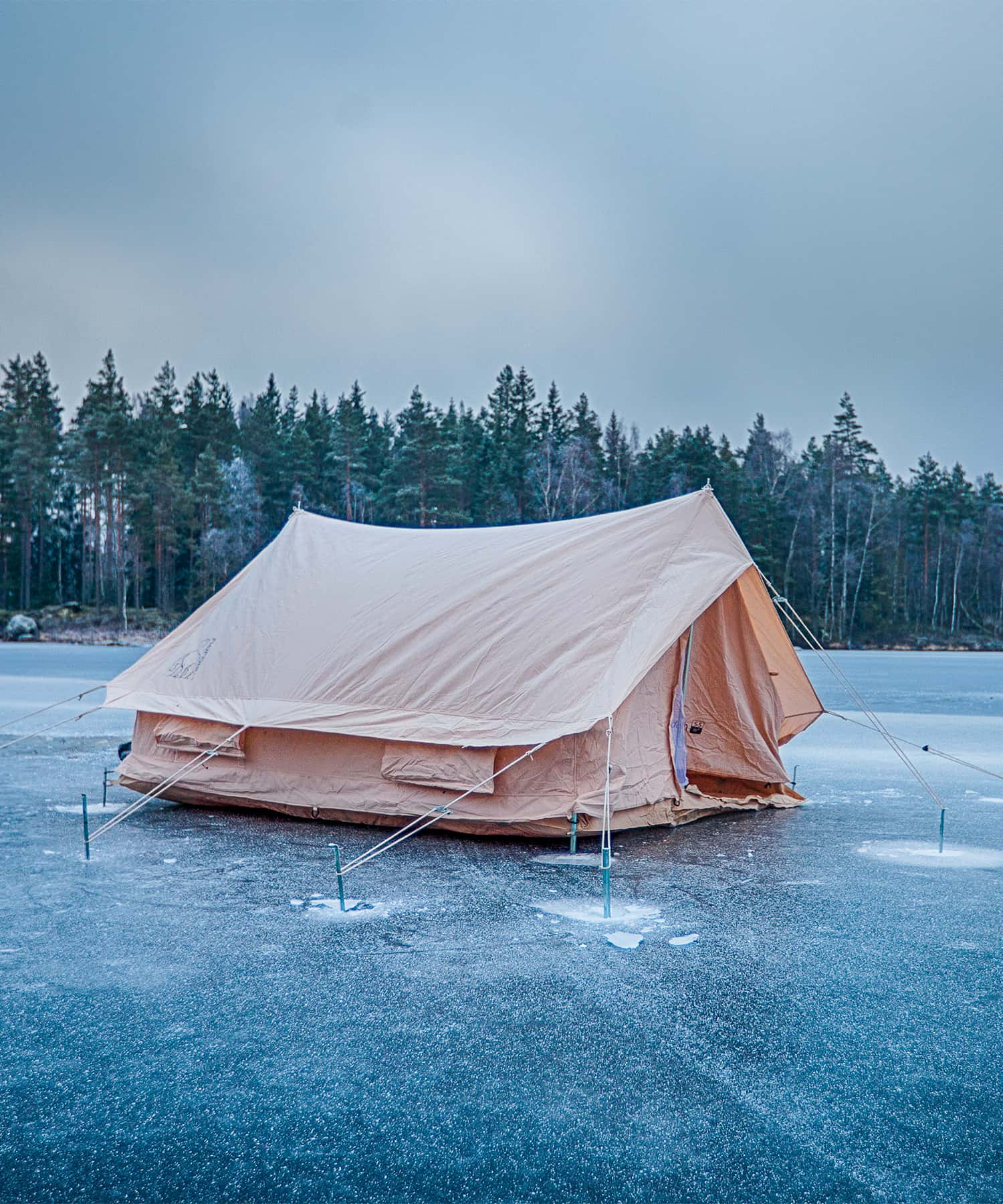 Nordisk YDUN 5.5 TENT WITH SEWN IN FLOOR / ノルディスク ユドゥン