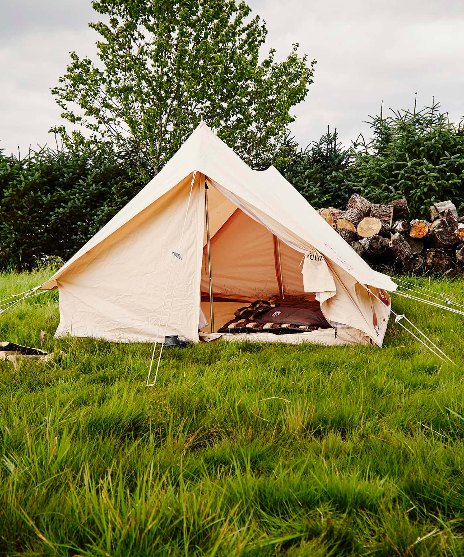 Nordisk YDUN 5.5 TENT WITH SEWN IN FLOOR / ノルディスク ユドゥン 