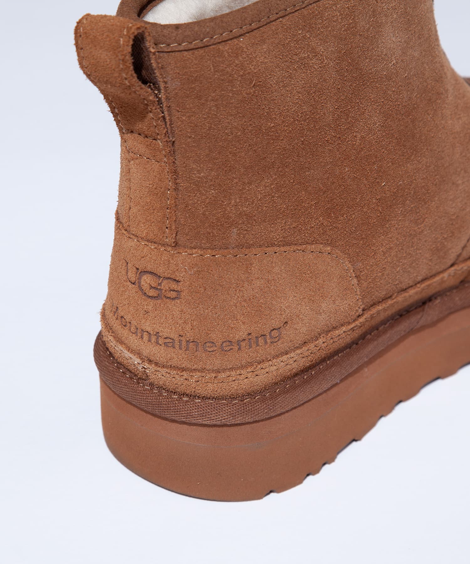 White Mountaineering WM × UGG BOOTS 'Harkley Zip' / ホワイト