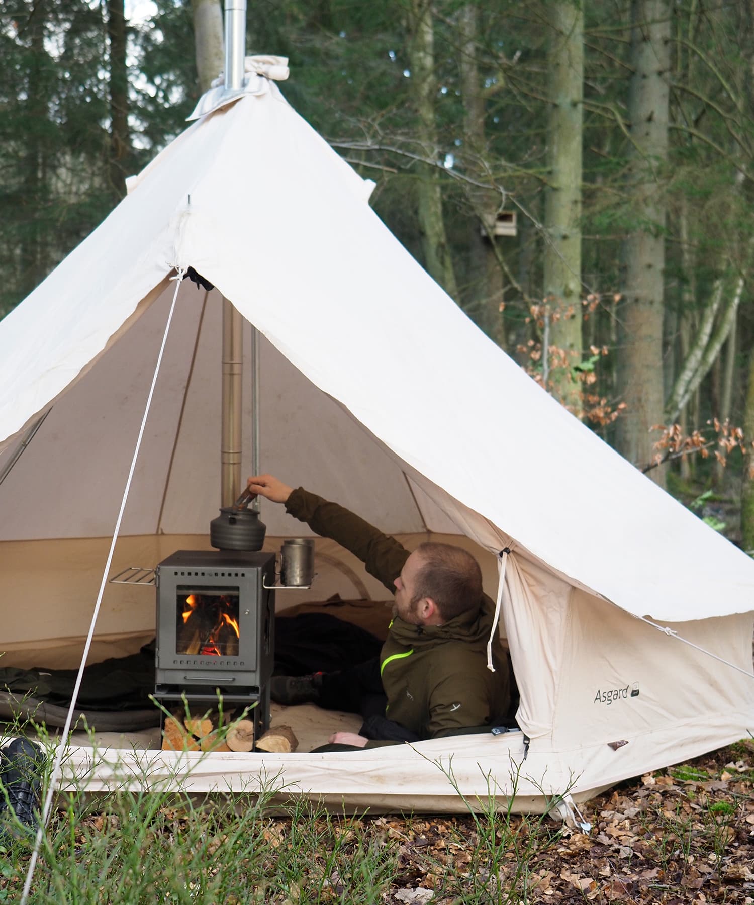 NORDISK ASGARD 7.1 TENT WITH SEWN-IN FLOOR / ノルディスク