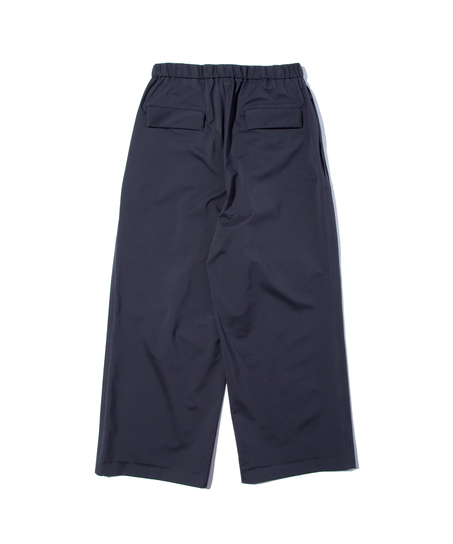 F/CE. WATERPROOF TAPERED PANTS背面に水抜き穴