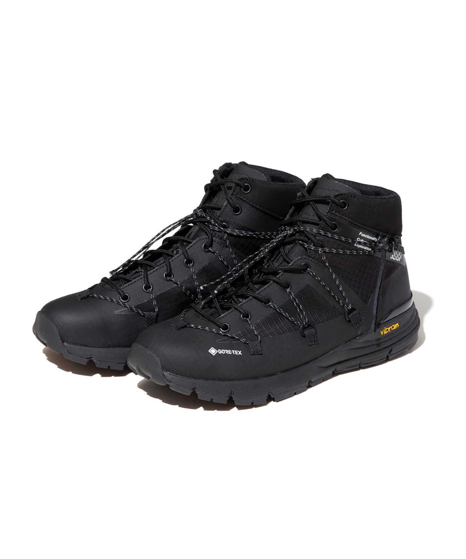 色BLACKF/CE. × Danner HIGHBRID LT GORE-TEX