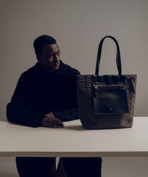 F/CE. TECH LEATHER TOTE / エフシーイー テック レザー トート