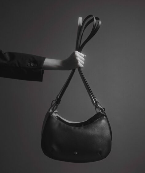F/CE. TECH LEATHER CROSS BODY POCHETTE / エフシーイー テック レザー クロス ボディ ポシェット