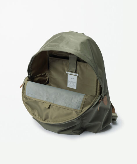 MDNS × F/CE 420 re/cor 28L DAYPACK