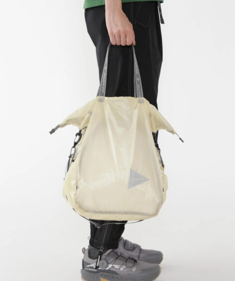 and wander sil tote bag / アンドワンダー シル トートバッグ